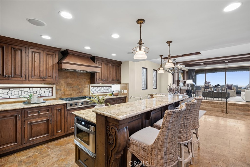 1414 W Oceanfront