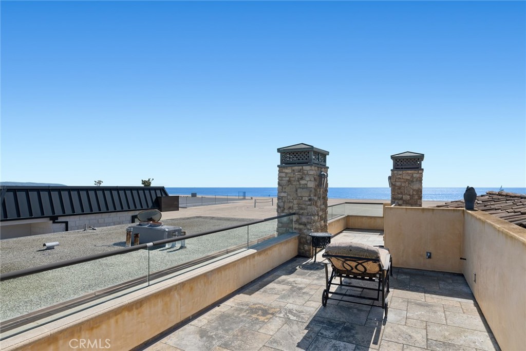 1414 W Oceanfront