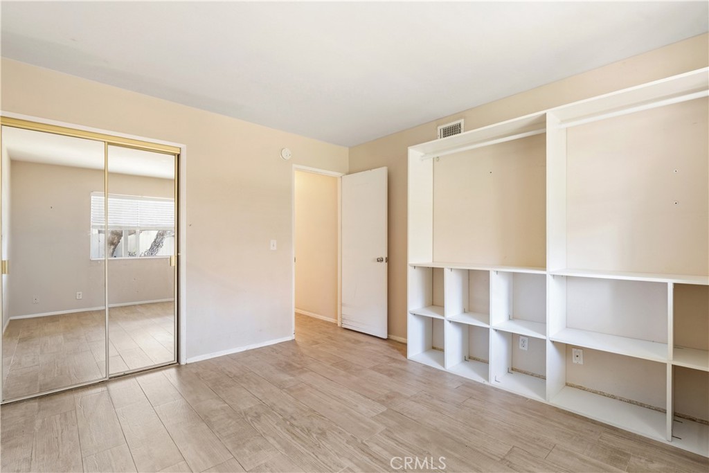21135 Freeport
