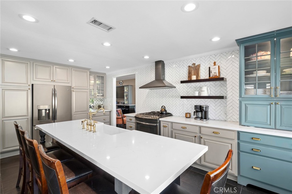 5850 Via Del Bisonte