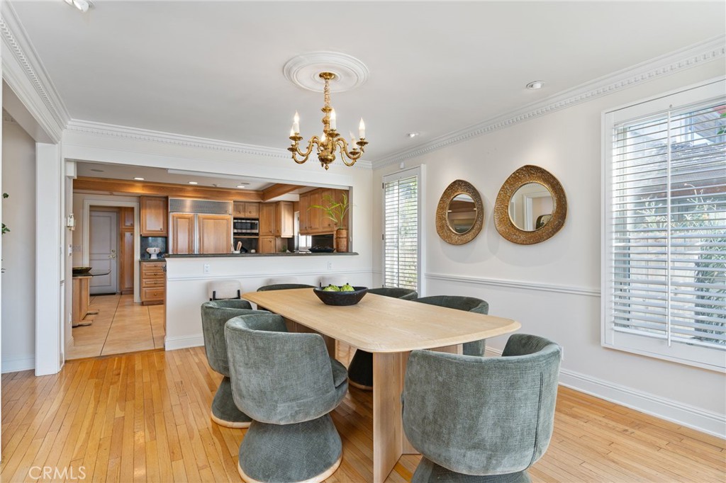 5585 E Corso Di Napoli