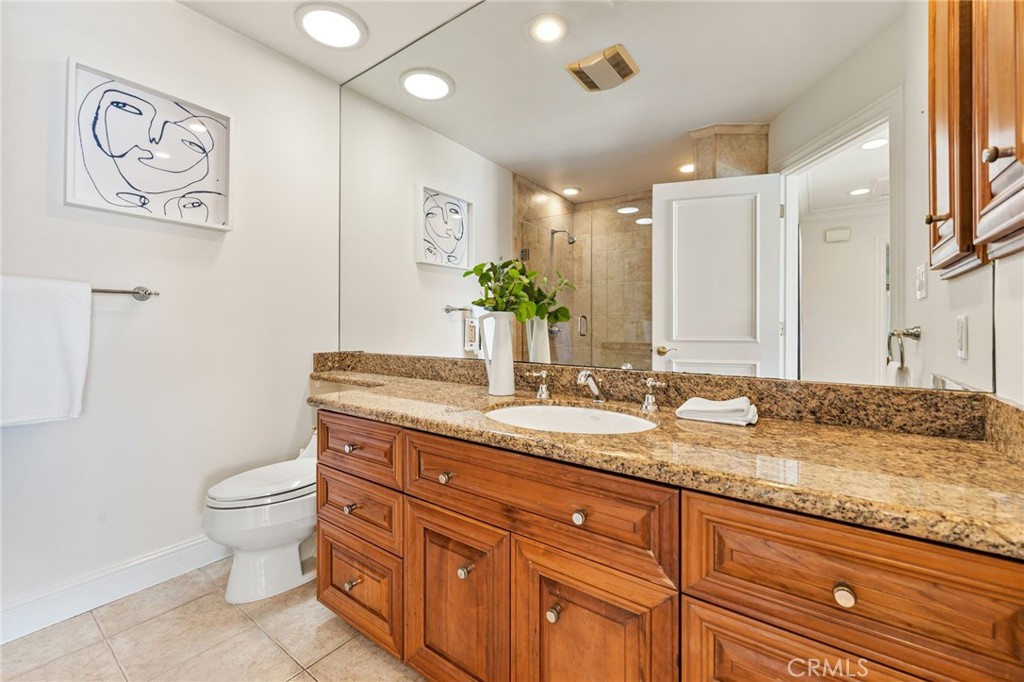 5585 E Corso Di Napoli