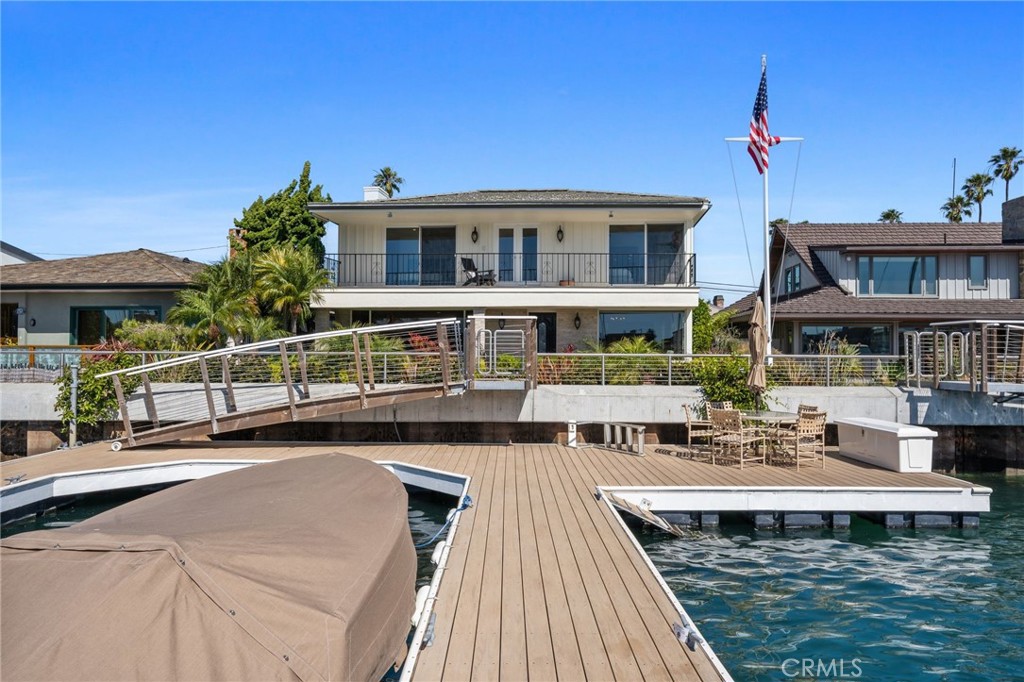 5585 E Corso Di Napoli