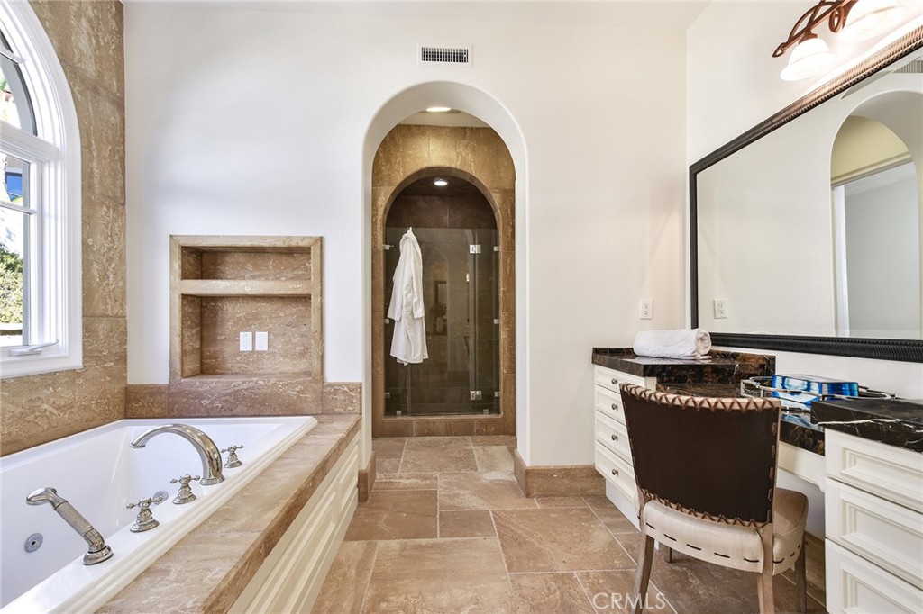 64 Archipelago Drive