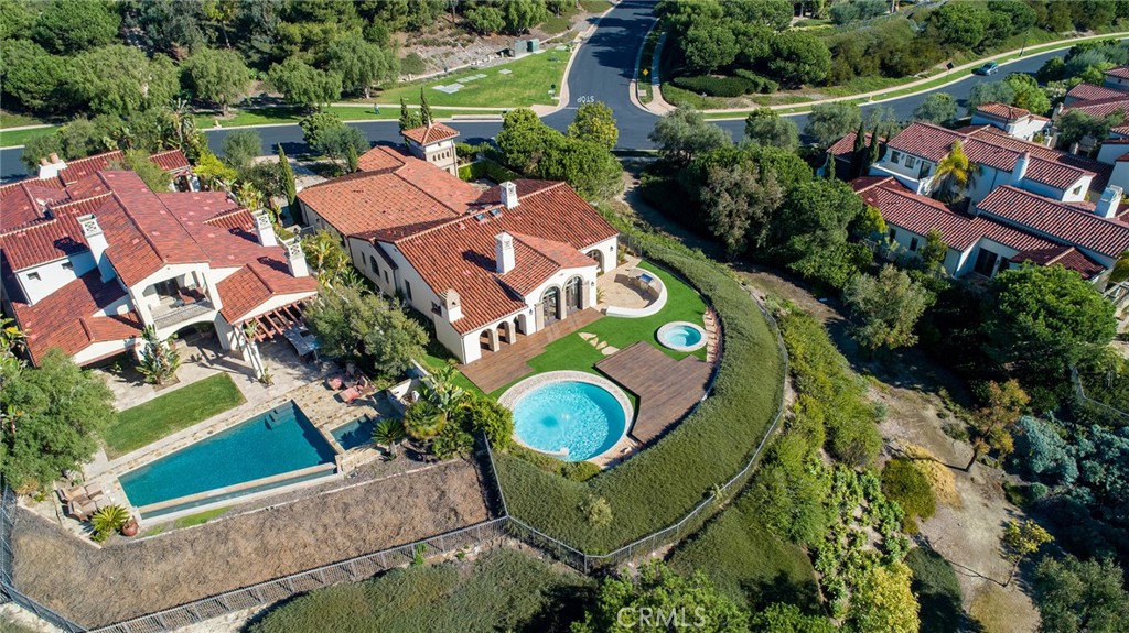 64 Archipelago Drive