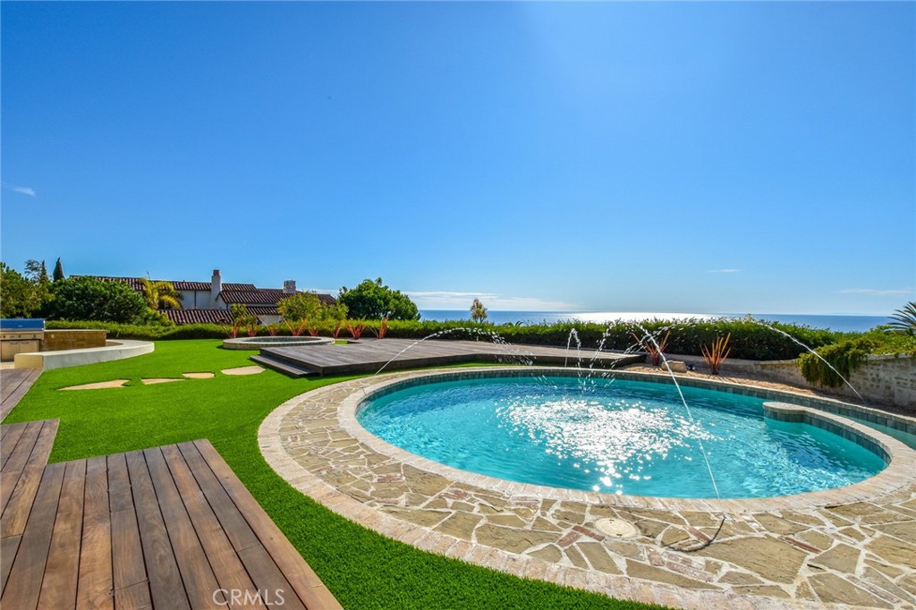 64 Archipelago Drive