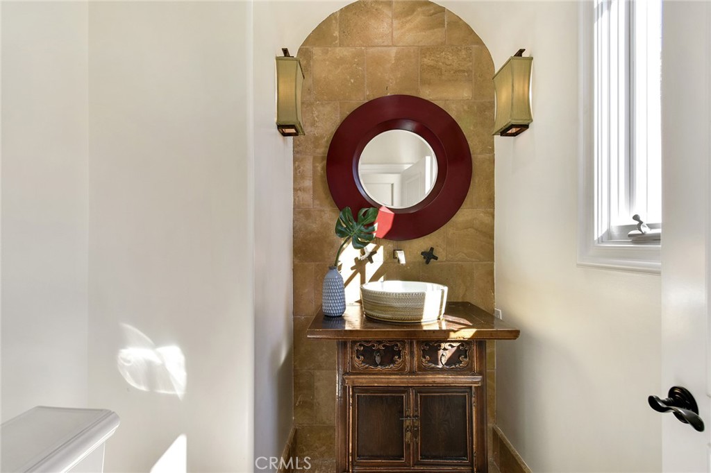 64 Archipelago Drive