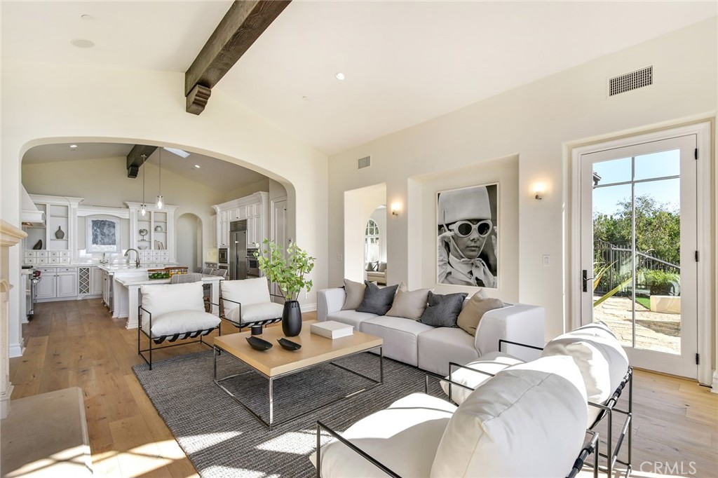 64 Archipelago Drive