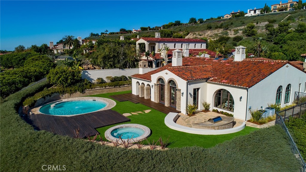 64 Archipelago Drive