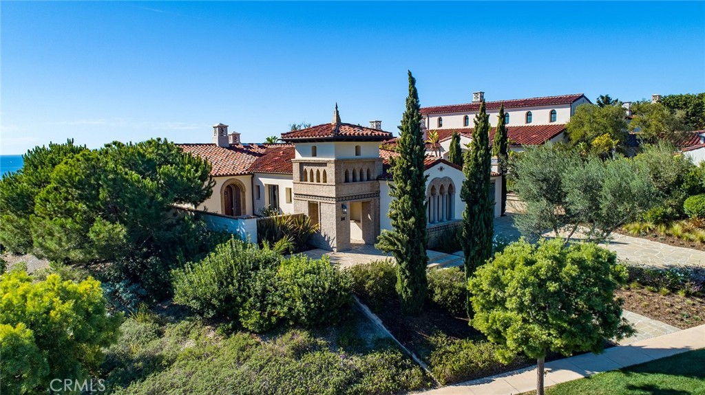 64 Archipelago Drive