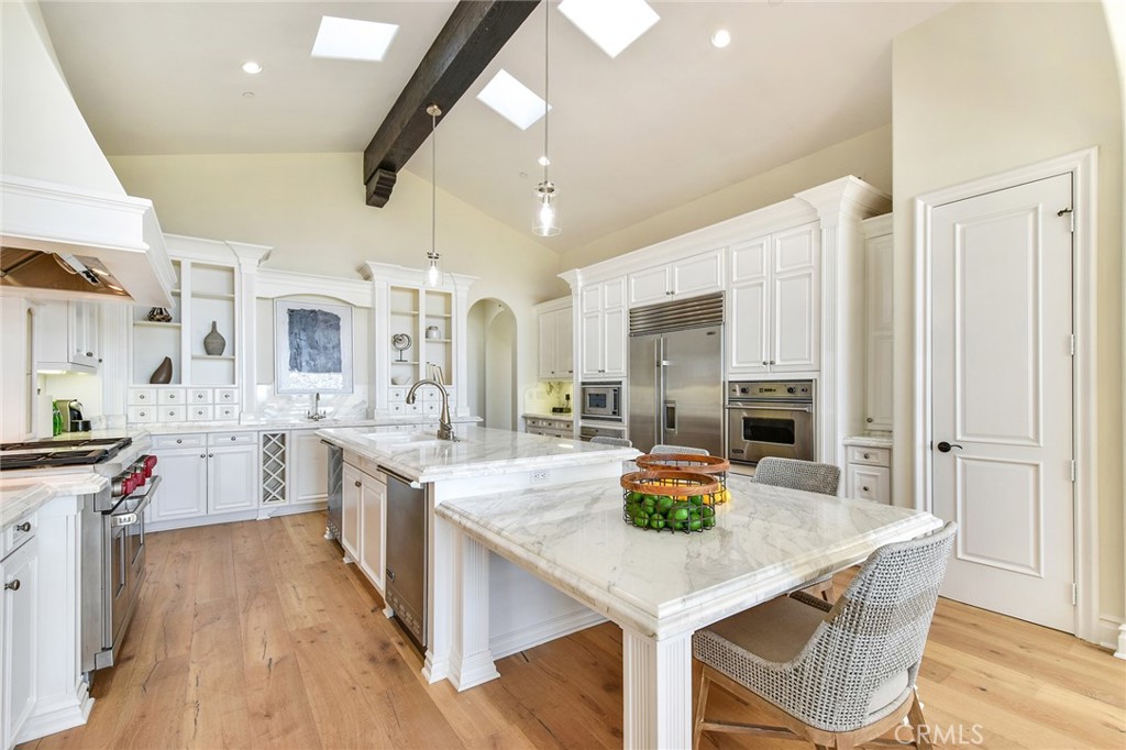 64 Archipelago Drive