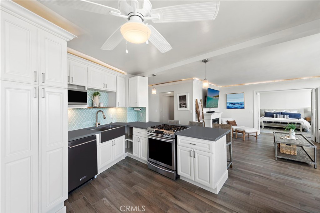 310 Fernando Street 303