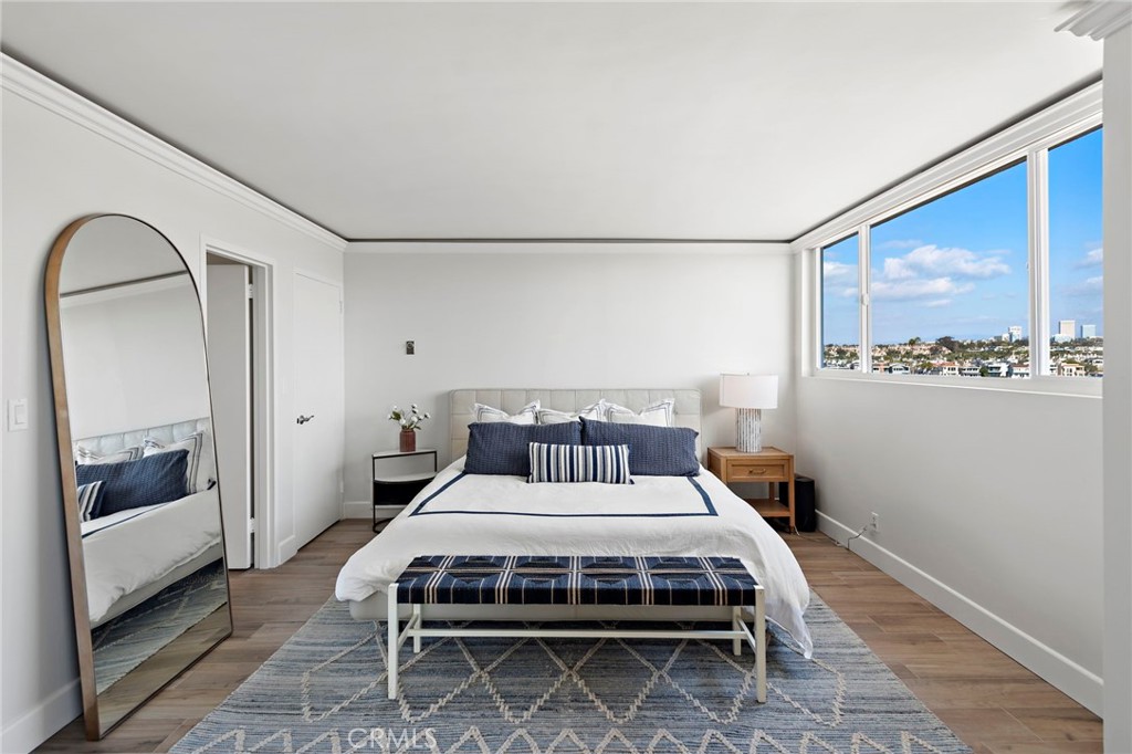 310 Fernando Street 303