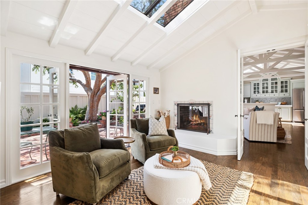 2571 Waverly Drive