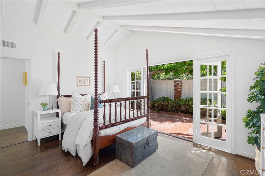 2571 Waverly Drive