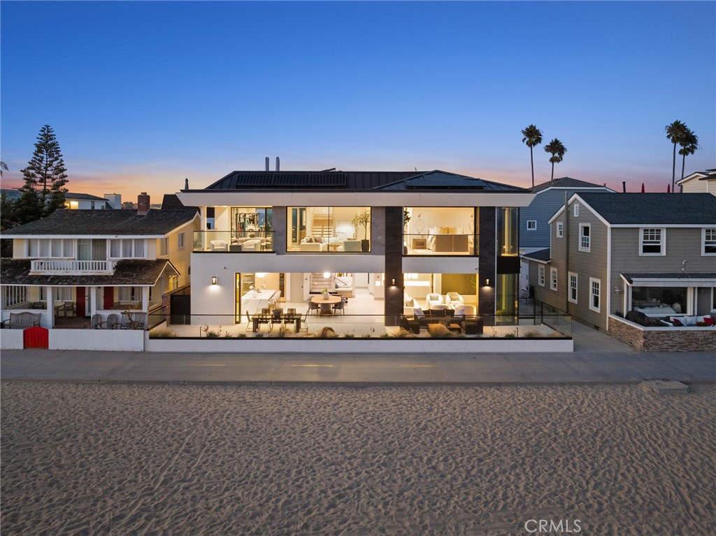 706 W Oceanfront