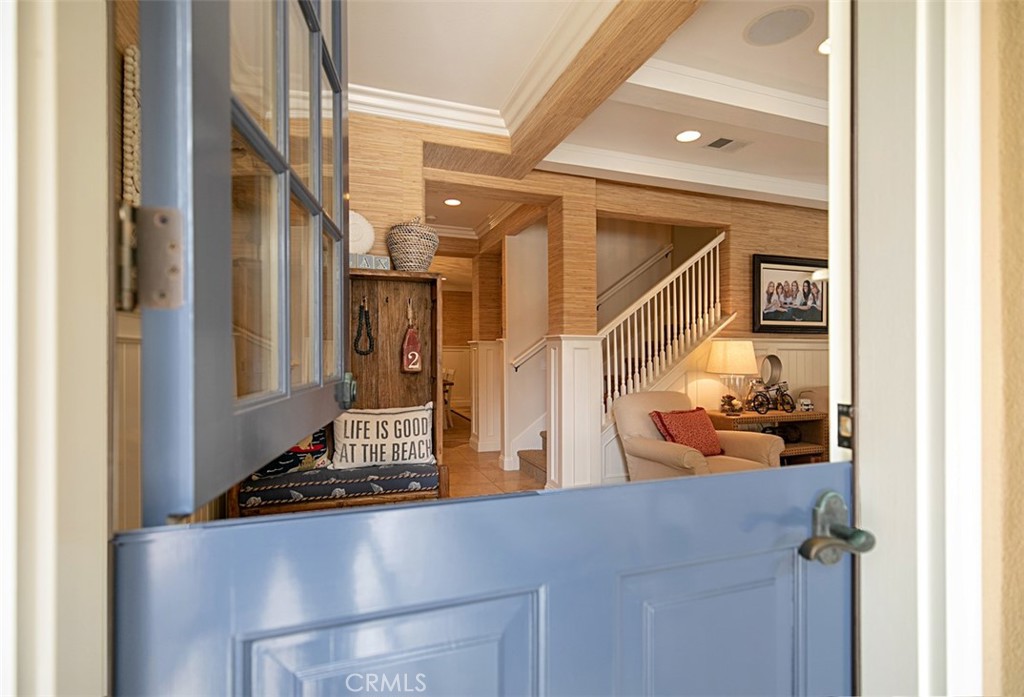 208 E Balboa Boulevard