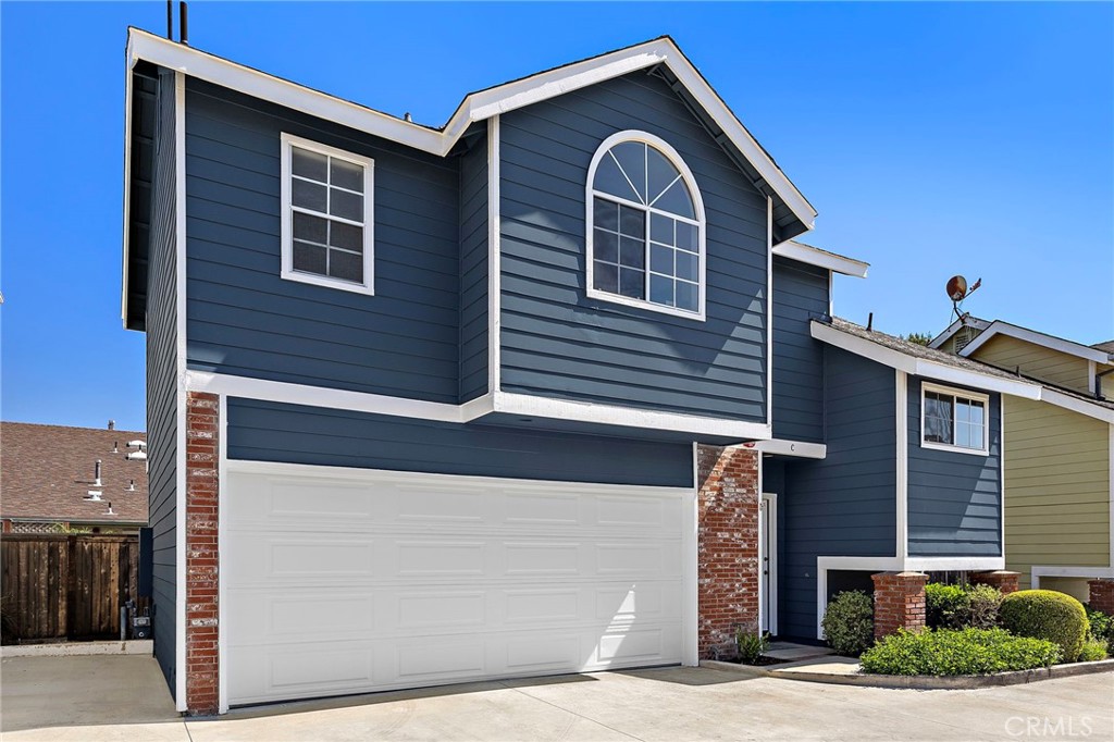 2563 Orange Avenue C