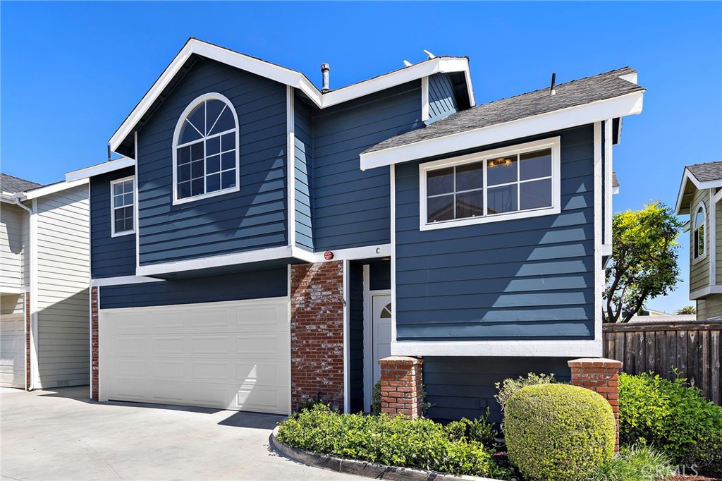 2563 Orange Avenue C