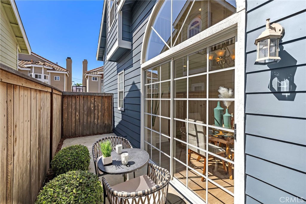 2563 Orange Avenue C