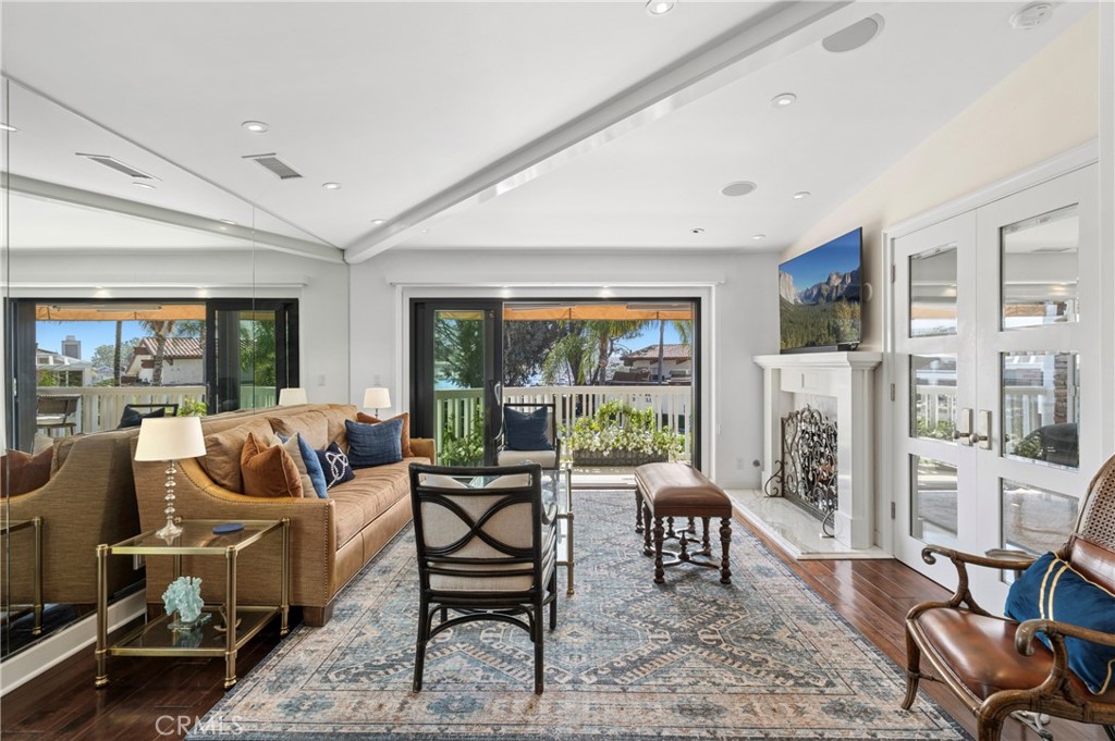 1030 Bayside Cove 702