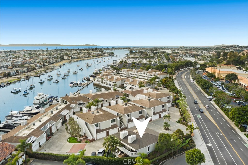 1030 Bayside Cove 702