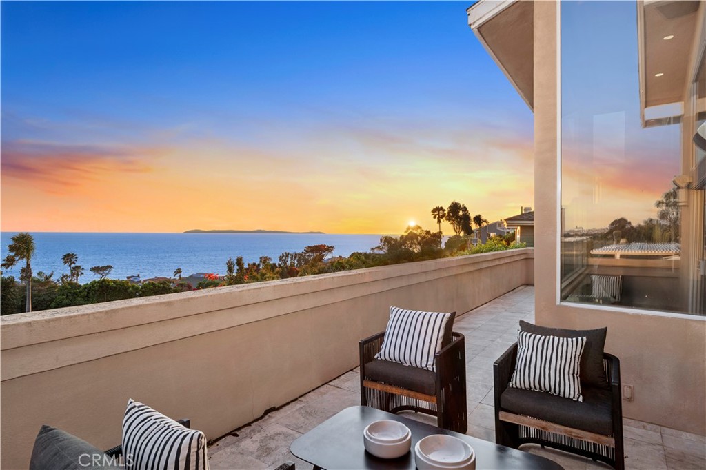 10 N. Stonington Road