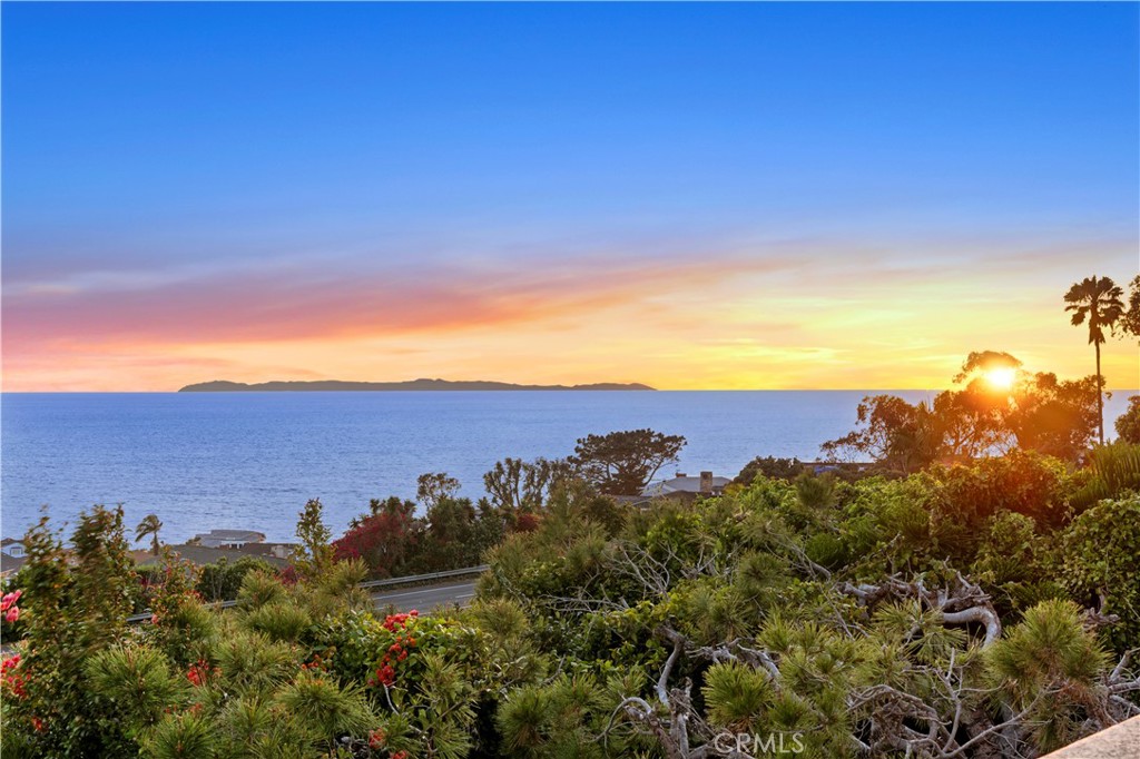 10 N. Stonington Road