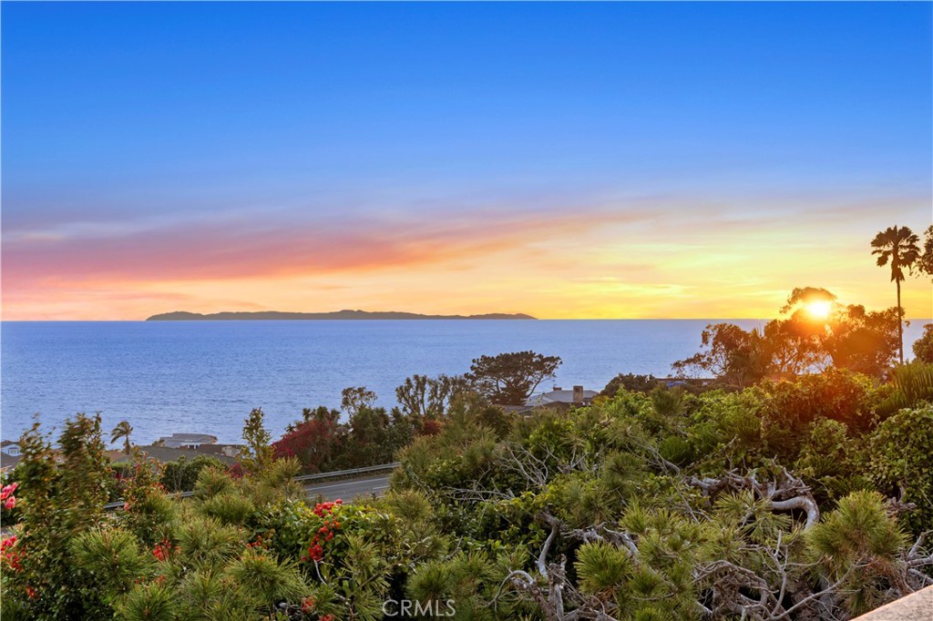 10 N. Stonington Road