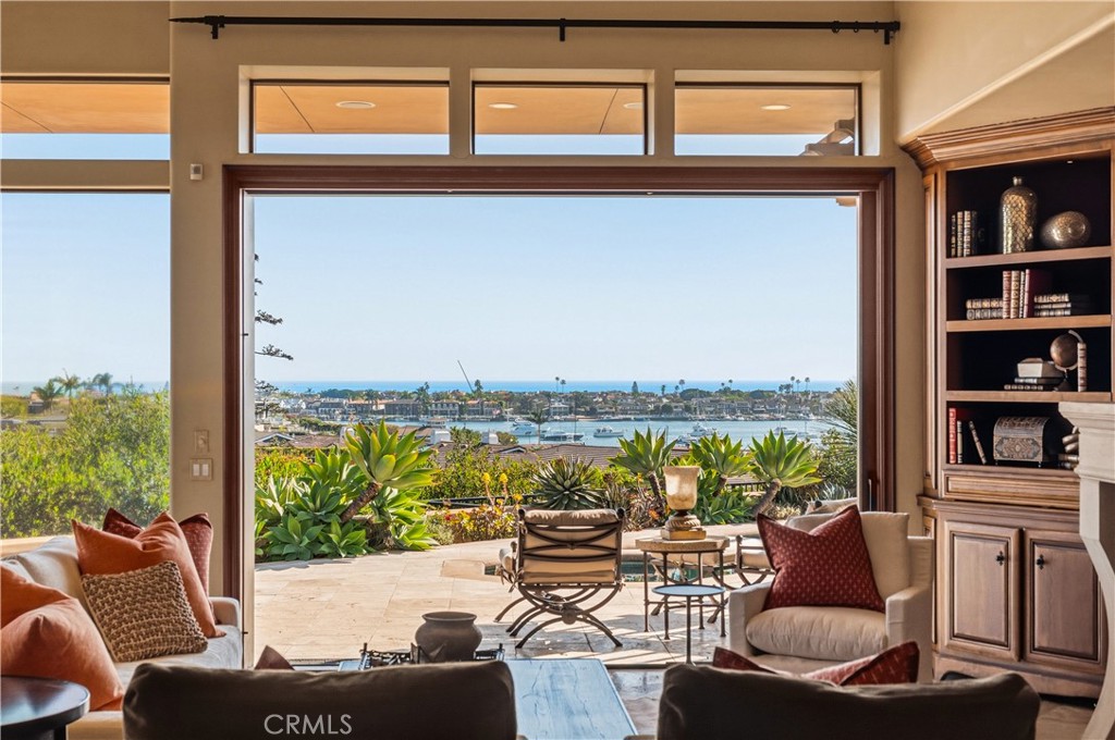 600 Ramona