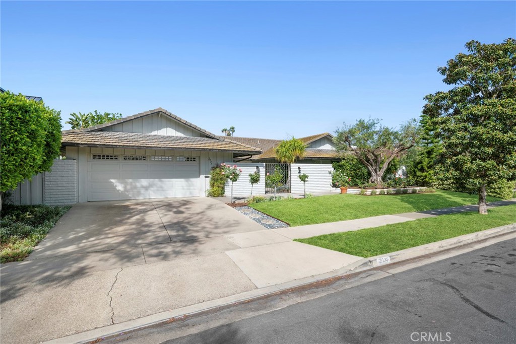 2024 Windward Lane