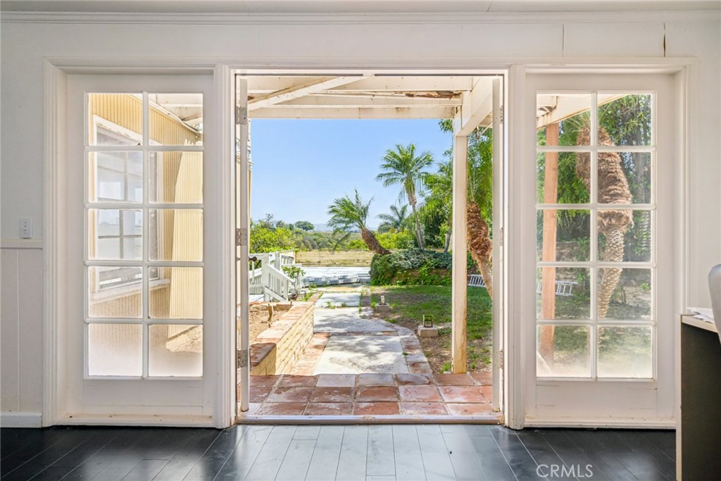 608 Saint James Place