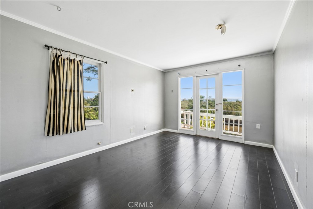 608 Saint James Place