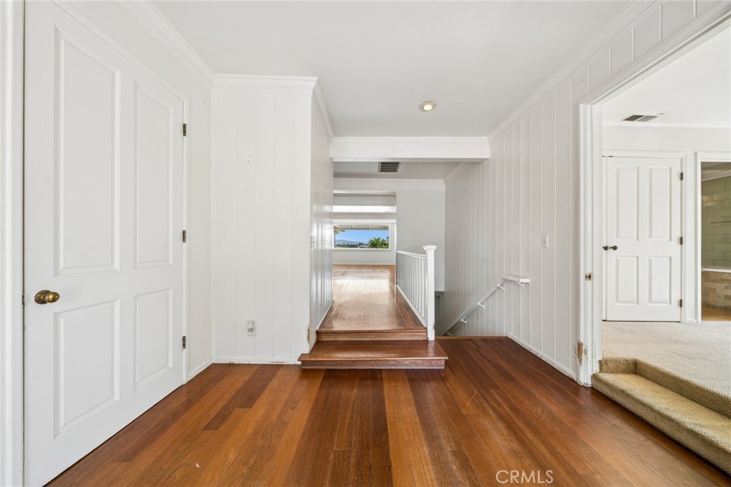 608 Saint James Place