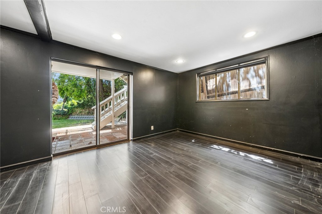 608 Saint James Place