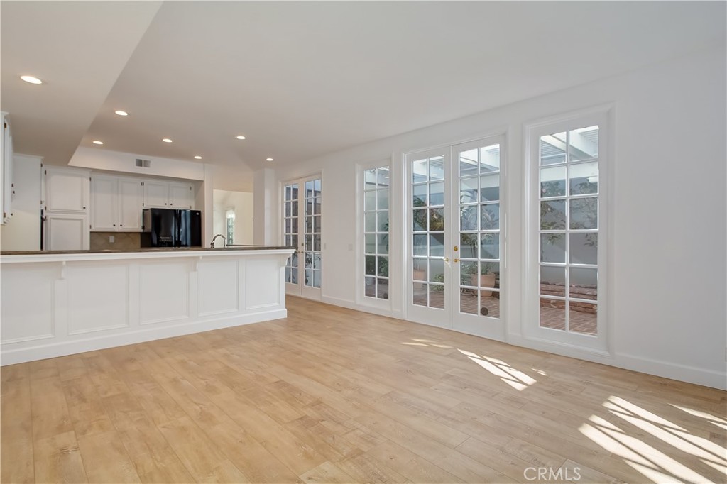 505 Dahlia Avenue