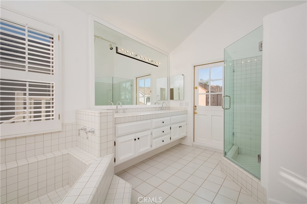 505 Dahlia Avenue