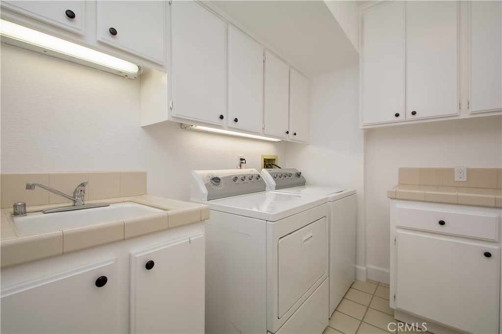 505 Dahlia Avenue