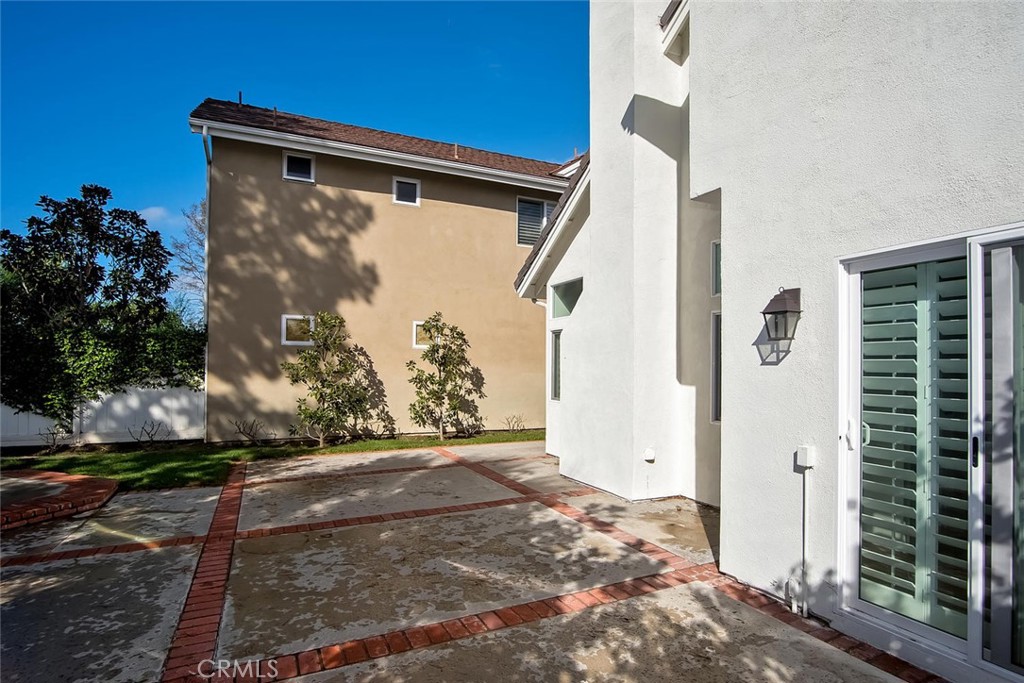 2591 Point Del Mar