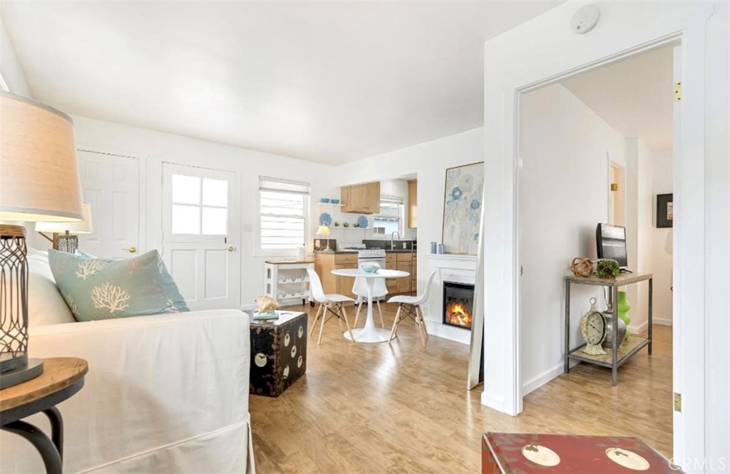 117 1/2 Amethyst Avenue