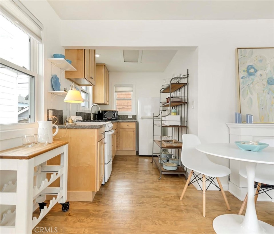 117 1/2 Amethyst Avenue