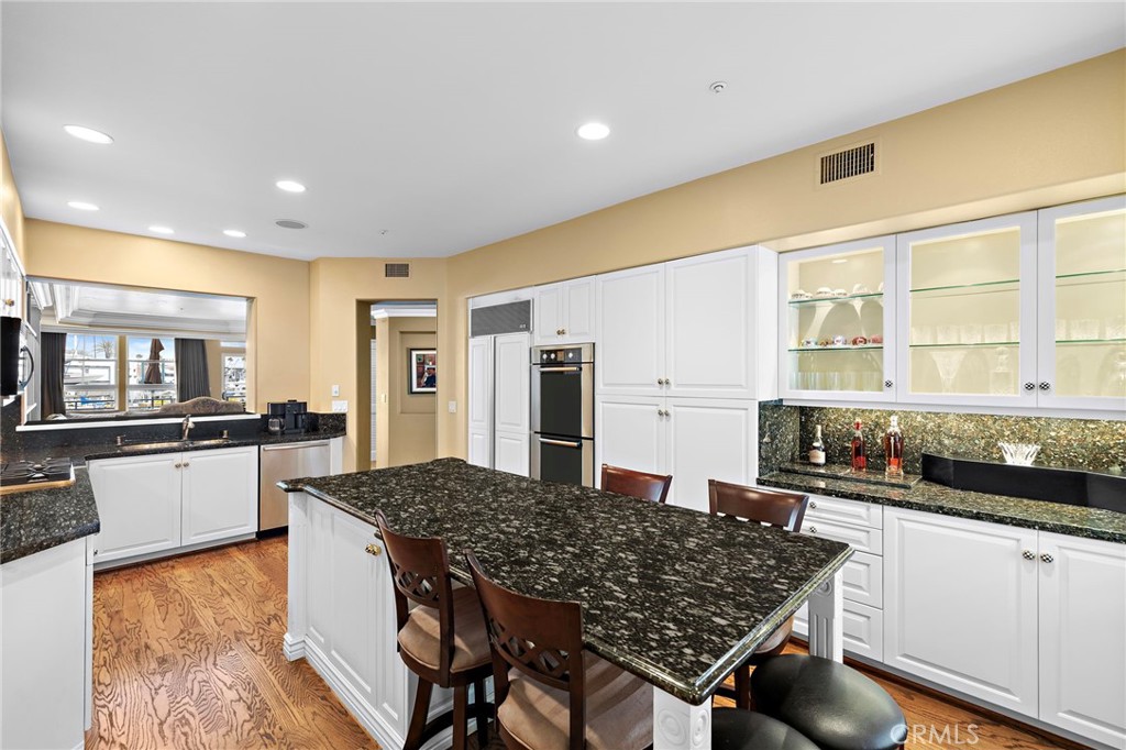 2600 Newport Boulevard 215