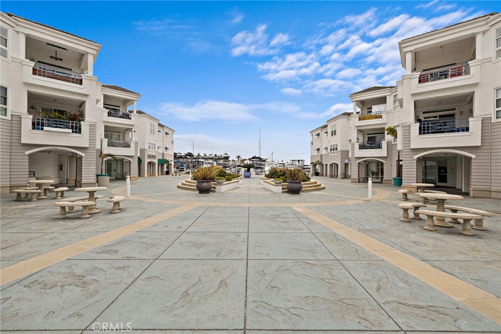2600 Newport Boulevard 215