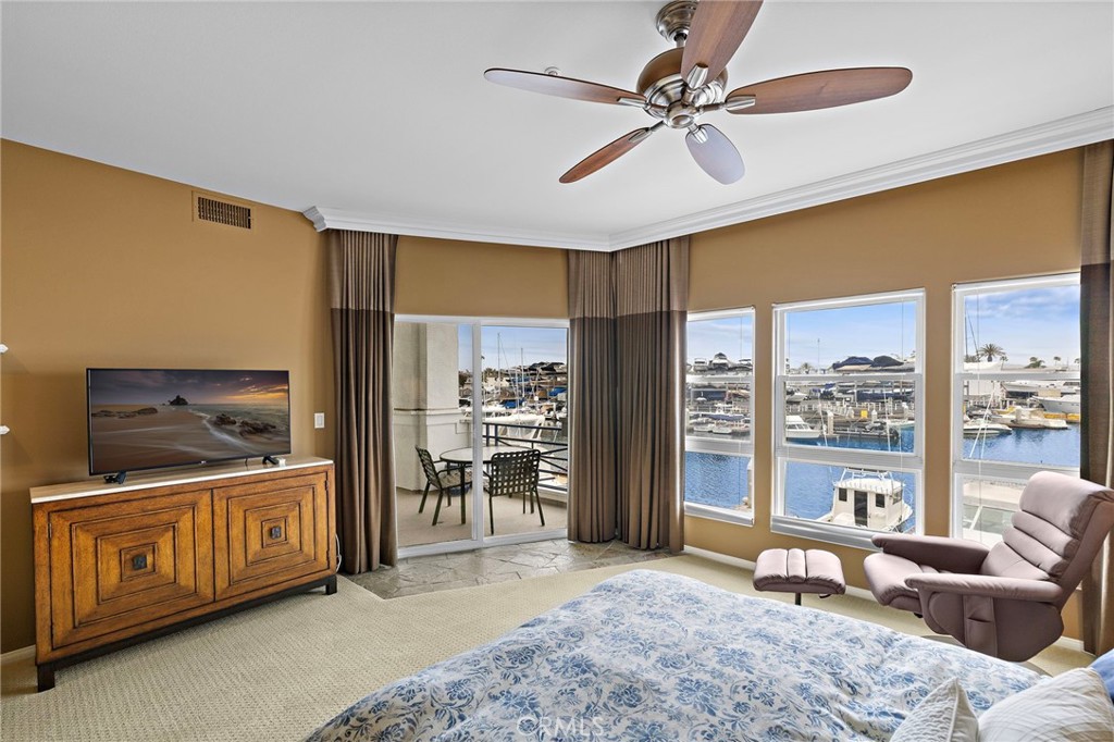 2600 Newport Boulevard 215
