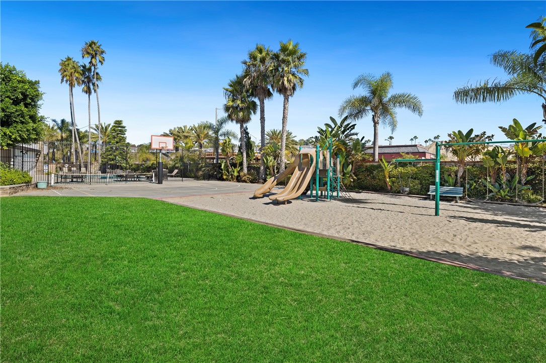 5309 Lido Sands