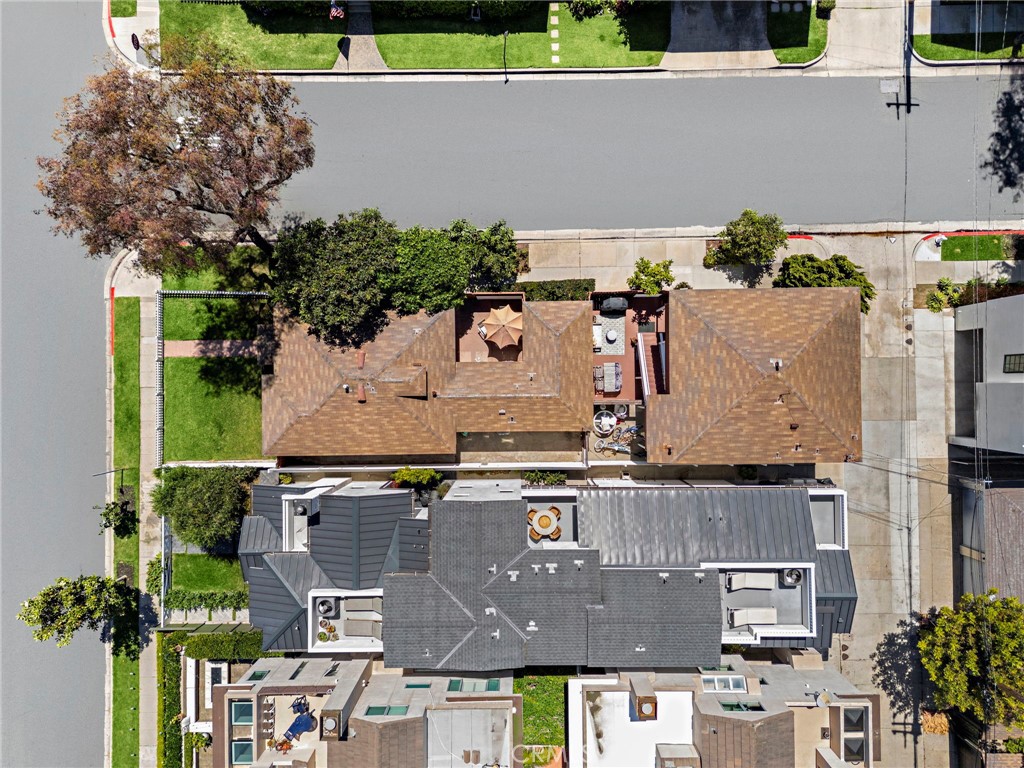 501 Poinsettia Avenue