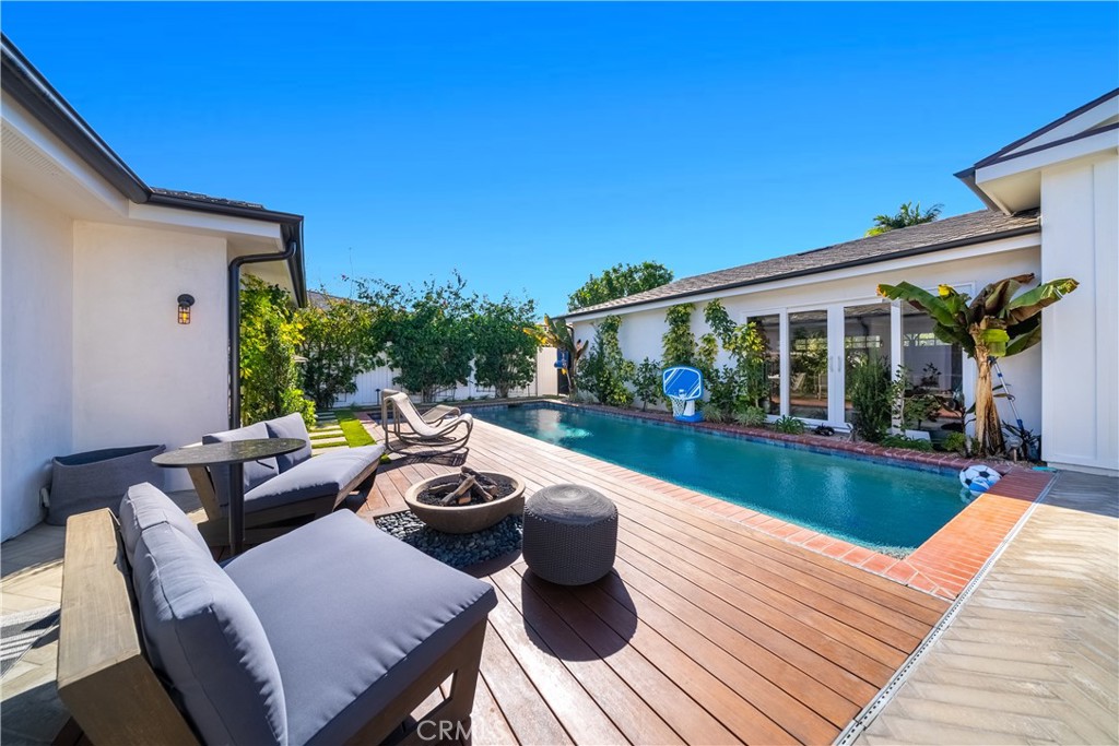 1700 Galaxy Drive