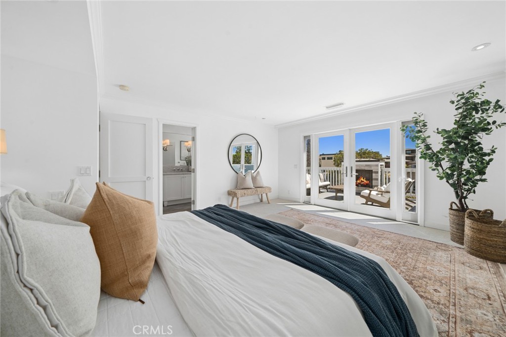 1730 E Ocean Boulevard