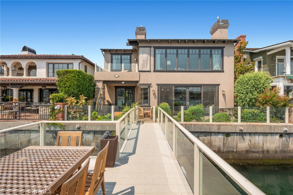 2238 Channel Road