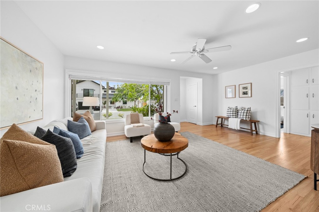 2665 Club Mesa Place